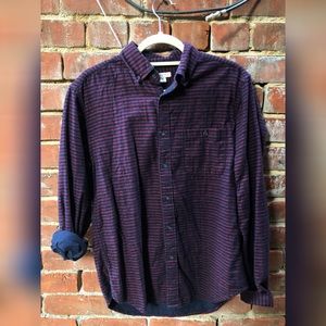 Stylish Men’s M button down